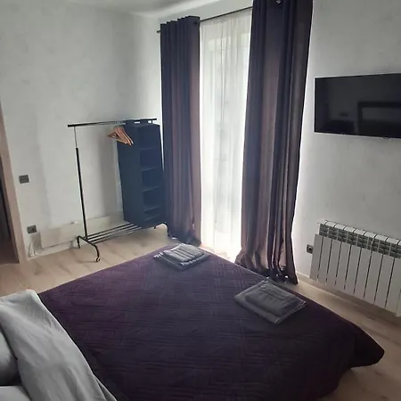 Апартаменти У Сонячному Закарпатті Polyana  Exterior photo